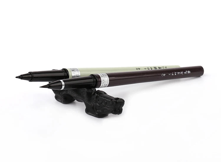 Kuretake Brush Number 8 DP150-8B Brush Pen /DH150-7B Number 7 Hard Pen Calligraphy Pen - Sun Studio