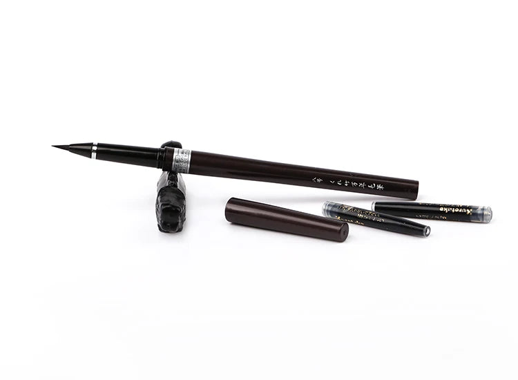 Kuretake Brush Number 8 DP150-8B Brush Pen /DH150-7B Number 7 Hard Pen Calligraphy Pen - Sun Studio