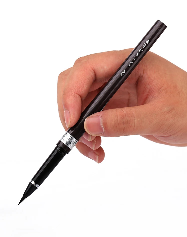 Kuretake Brush Number 8 DP150-8B Brush Pen /DH150-7B Number 7 Hard Pen Calligraphy Pen - Sun Studio