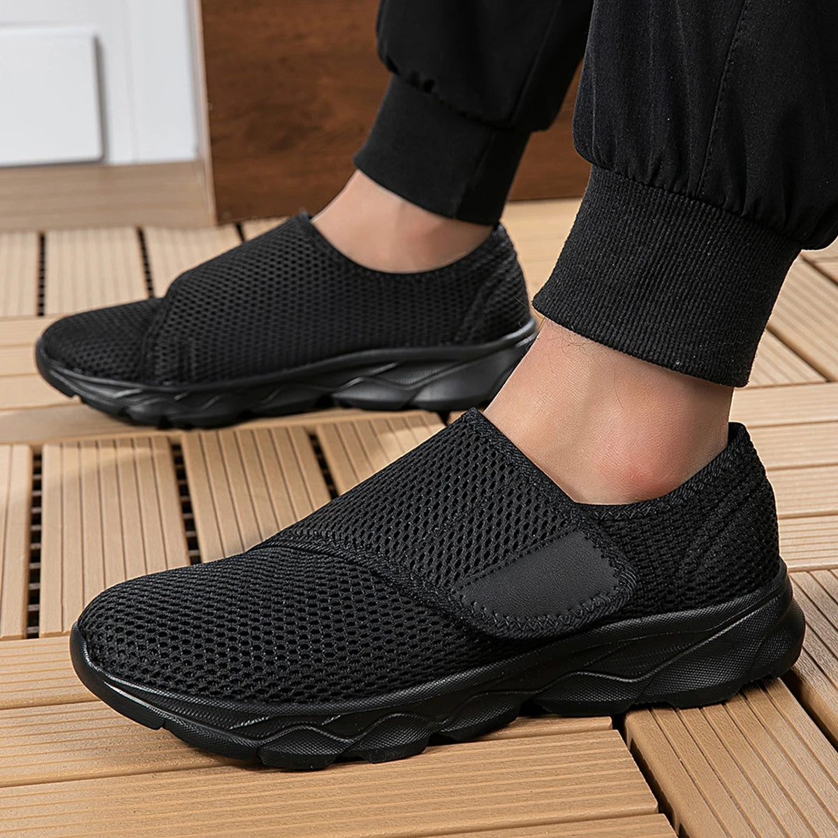 Sneakers Men Orthopedics Wide Feet Swollen Walking Casual Shoes Thumb Eversion Adjusting Soft Comfortable Light Man Shoes Black - Sun Studio