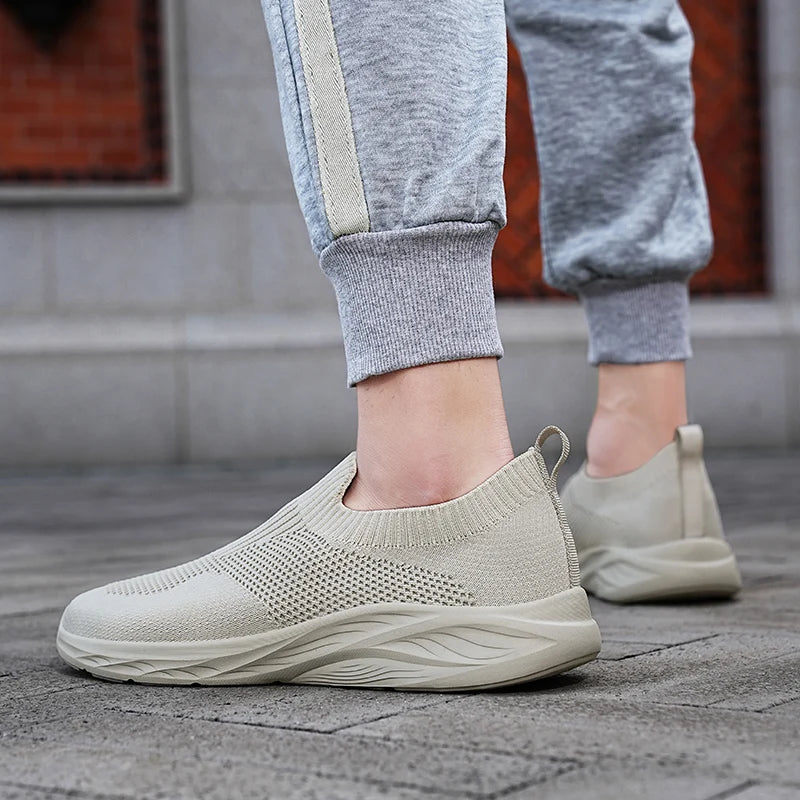 Men Casual Shoes Breathable Sneakers Men Lightweight Walking Running Shoes for Couple Slip on Loafers Zapatillas Hombre Size 48