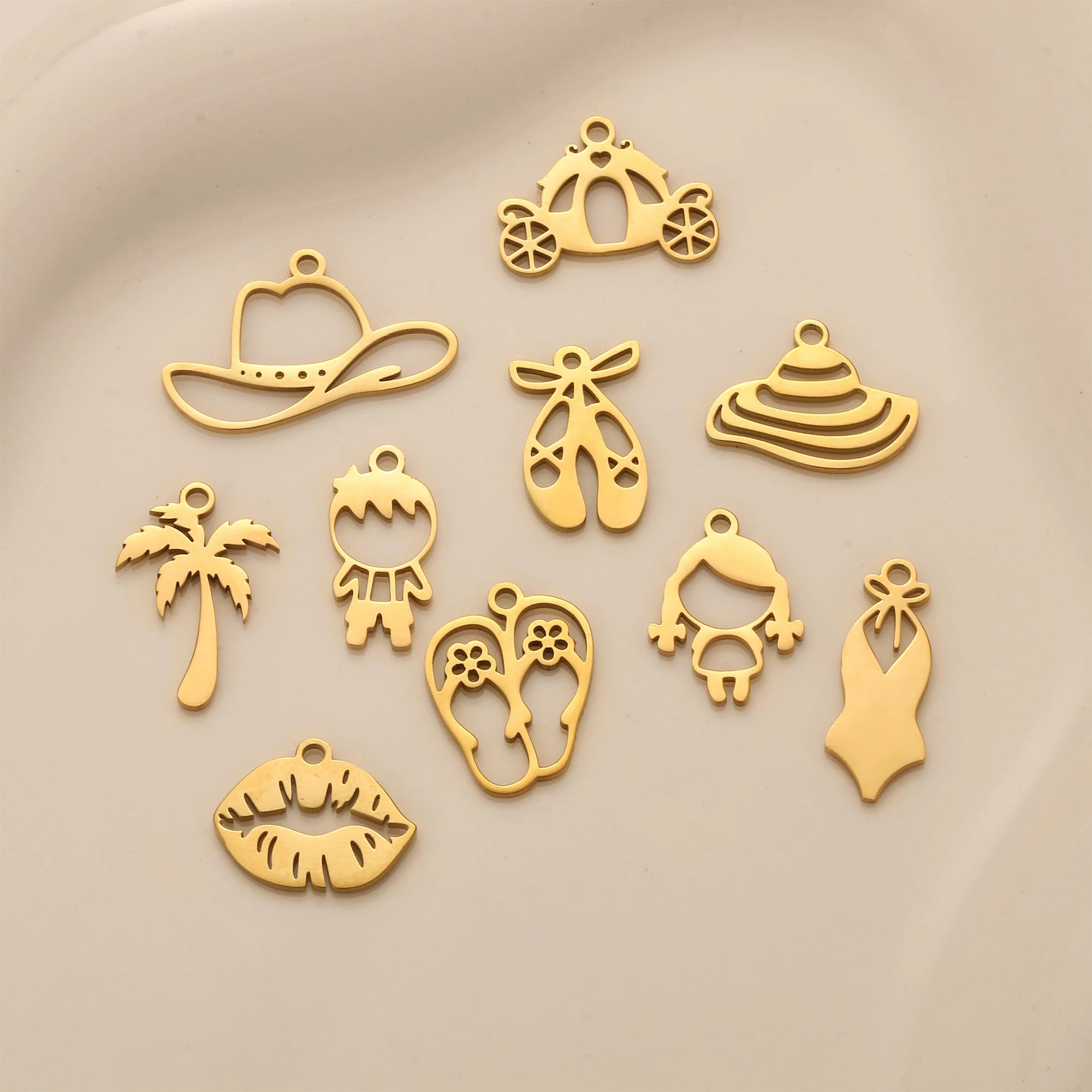 5Pcs Summer Hat/Lip Kiss/Swimsuit/Airplane Travel Charm  Stainless Steel Jewelry Making Craft DIY Bracelets Necklace Accessories - Sun Studio
