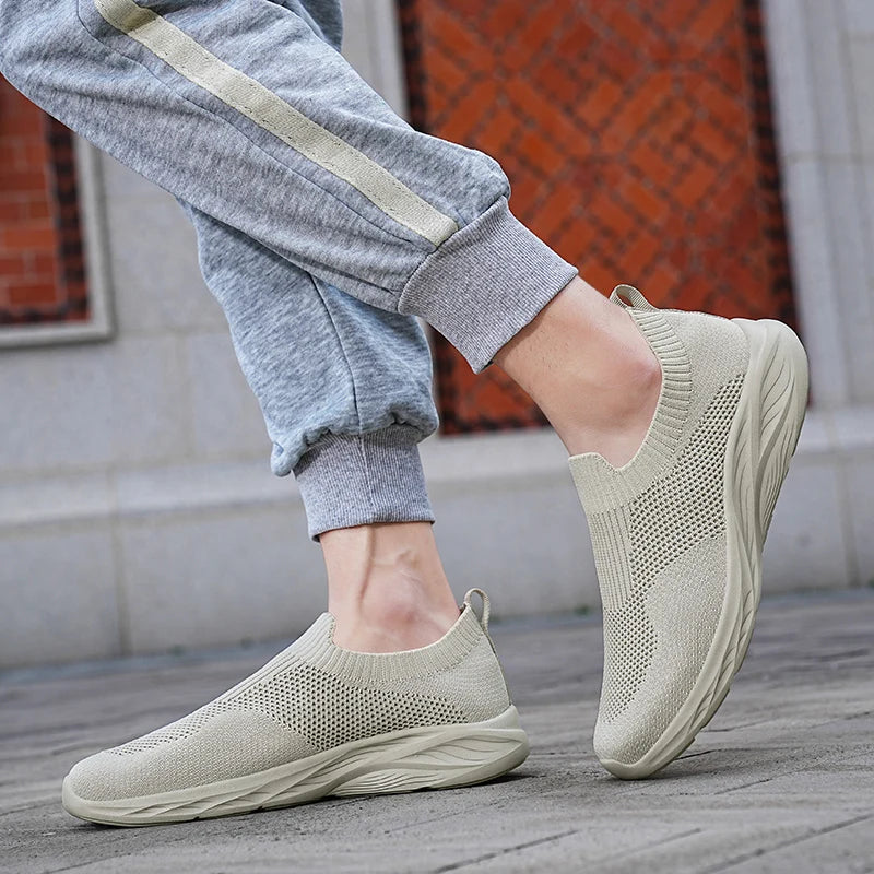 Men Casual Shoes Breathable Sneakers Men Lightweight Walking Running Shoes for Couple Slip on Loafers Zapatillas Hombre Size 48