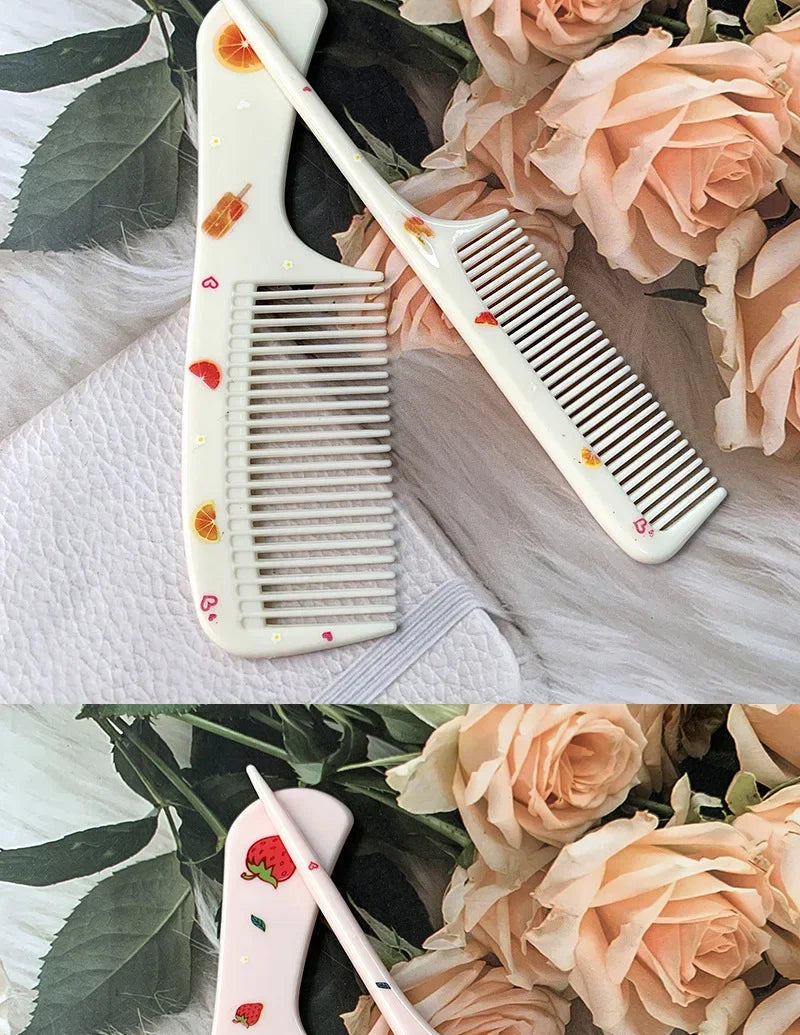 2pcs Cute Kids Hair Comb Set Anti-static Strawberry Comb for Girls Portable Hairdressing Comb - Sun Studio