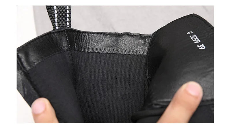 2025 Autumn Winter Shoes Men Leather Boots Thick Sole Non-slip Warm Plush Cold Winter Cow Leather Male Ankle Botas Black KA4867 - Sun Studio