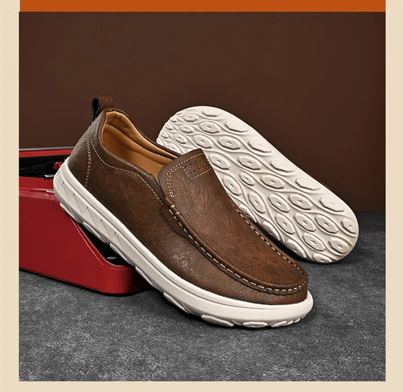 New Men's Casual Shoes Fashion Comfortable Men's Shoes High Quality Leather Men Driving Shoes Handmade Flat Shoes Men Sneakers - Sun Studio