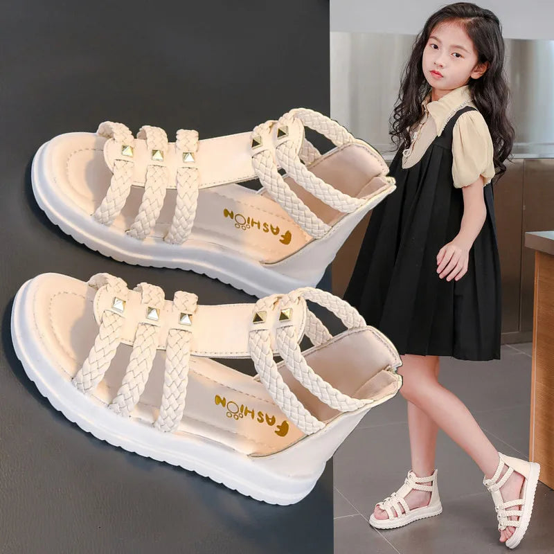 Summer Girls Sandals 2026 New Design Girls Soft Soled Lightweight Shoe Fashionable Girl Anti Slip Versatile Casual Summer Sandal - Sun Studio