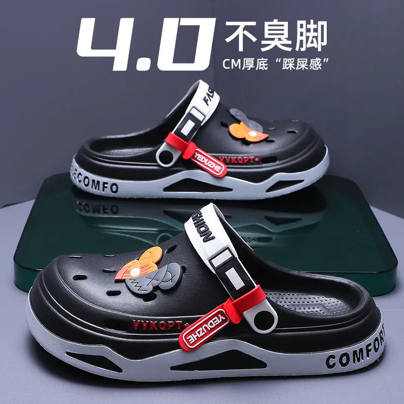 Summer new trend hole shoes outside wear cartoon fashion home home couples non-slip hole sandals beach Baotou slippers men's