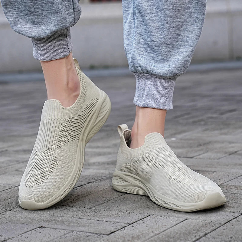 Men Casual Shoes Breathable Sneakers Men Lightweight Walking Running Shoes for Couple Slip on Loafers Zapatillas Hombre Size 48