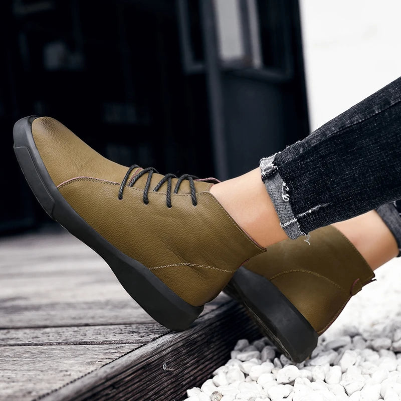 100% cowhide New large-sized men's boots Fashionable casual thick-soled breathable men's shoes Outdoor sports Chelsea boots - Sun Studio