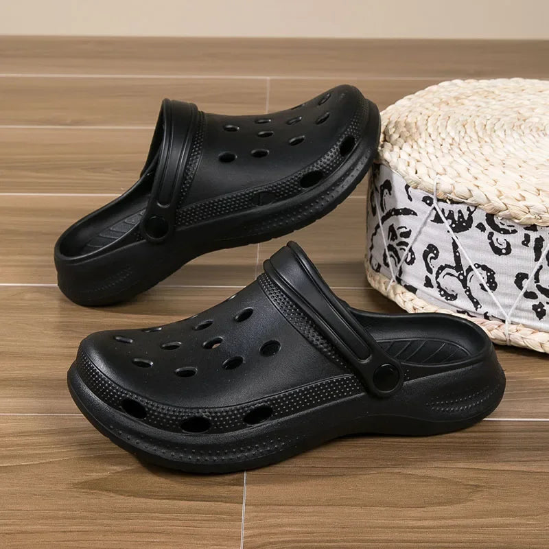 2026Été Hommes Sabots Sandales Pantoufles de Loisirs Hommes et Femmes Sandales de Plage Chaussures de Jardin Maison Sandales d'Extérieur Grandes Tailles 46 47 48