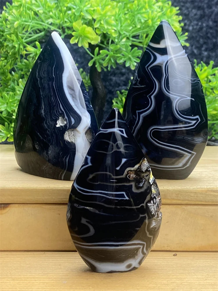 Natural Gemstone Black Onyx Stripes Free Form Torch Reiki Healing Shape Meditation Home Decor Feng Shui Warning Evil - Sun Studio
