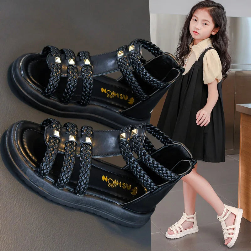 Summer Girls Sandals 2026 New Design Girls Soft Soled Lightweight Shoe Fashionable Girl Anti Slip Versatile Casual Summer Sandal - Sun Studio