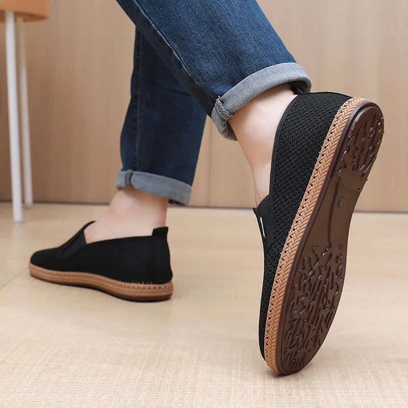 2025 Summer Men's Old Beijing Net Mesh Slip-on Casual Shoes Comfortable and Breathable Anti-slip Outsole Free Men's Shoes - Sun Studio