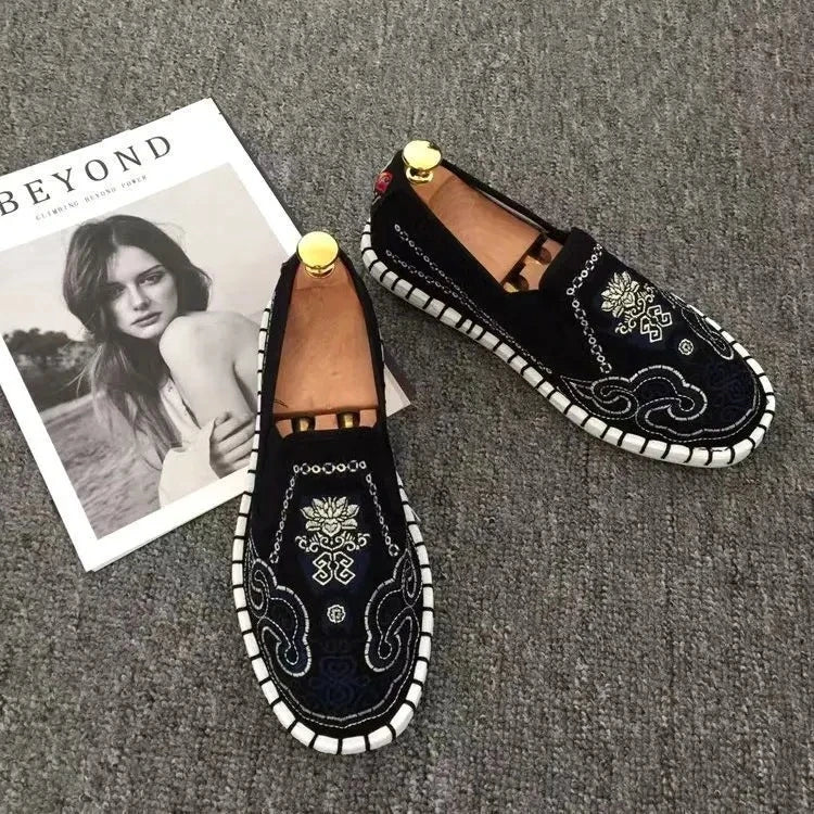 Old Beijing Cloth Shoes Embroidery Flower Social Guy Male Moccasin-Gommino Student Casual Shoes Fashion National Chinese Style
