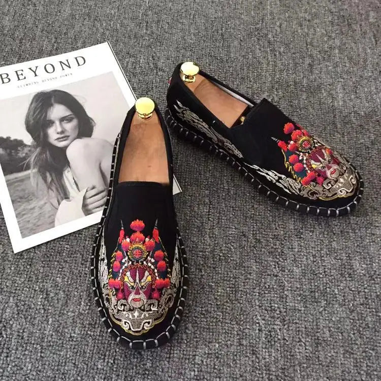 Old Beijing Cloth Shoes Embroidery Flower Social Guy Male Moccasin-Gommino Student Casual Shoes Fashion National Chinese Style