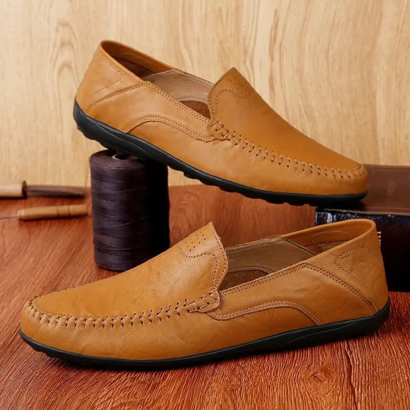 Genuine Leather Men Casual Shoes Luxury Brand Designer Men Loafers Moccasins Breathable Slip on Male Boat Shoes Plus Size 37-47