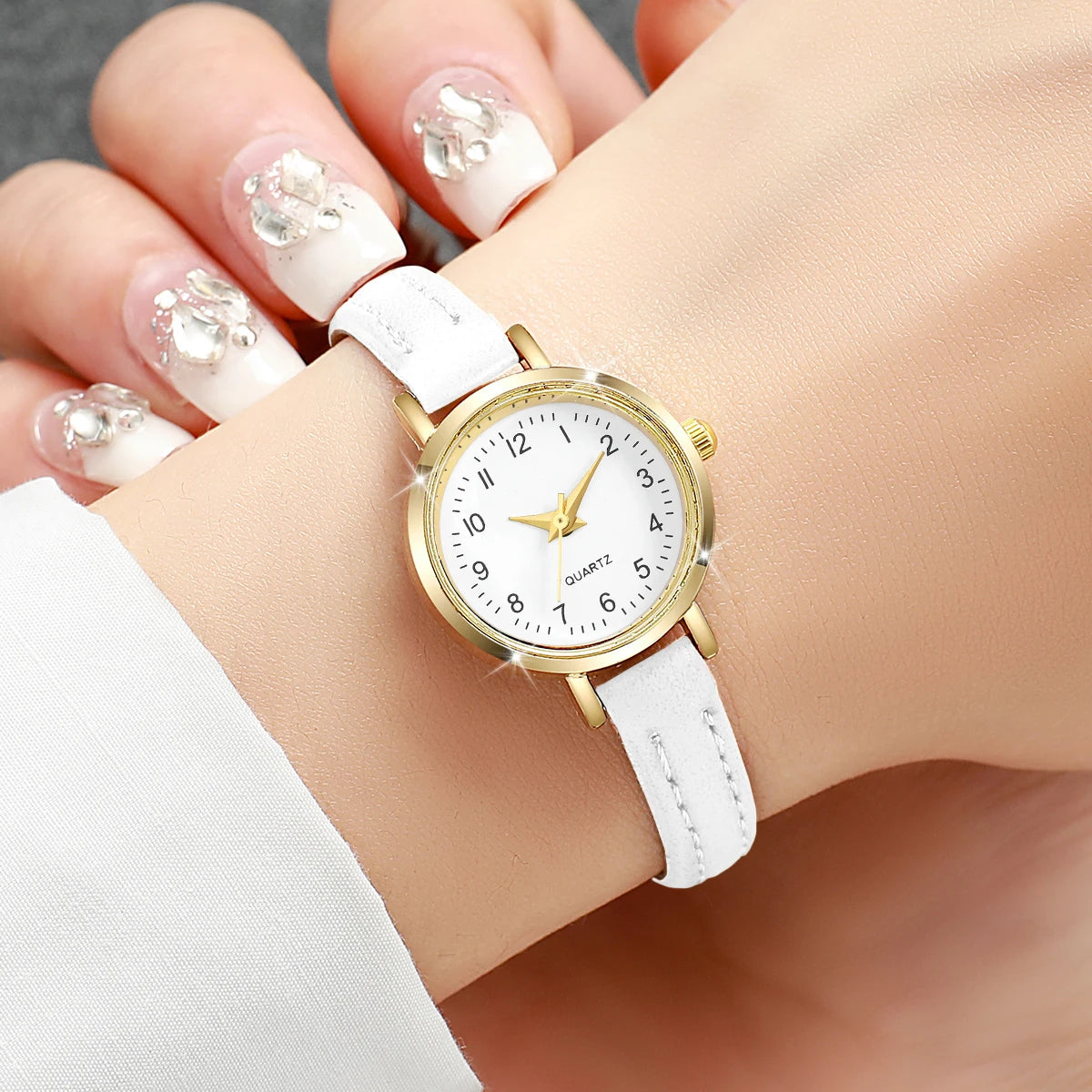 Fashion  Small Dial Women's Quartz Watch Ladies Leather Strap Wrist Watches Reloj Mujer（Without Box） - Sun Studio