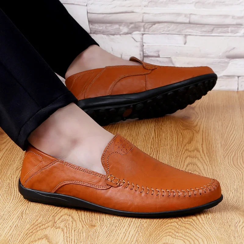 Genuine Leather Men Casual Shoes Luxury Brand Designer Men Loafers Moccasins Breathable Slip on Male Boat Shoes Plus Size 37-47