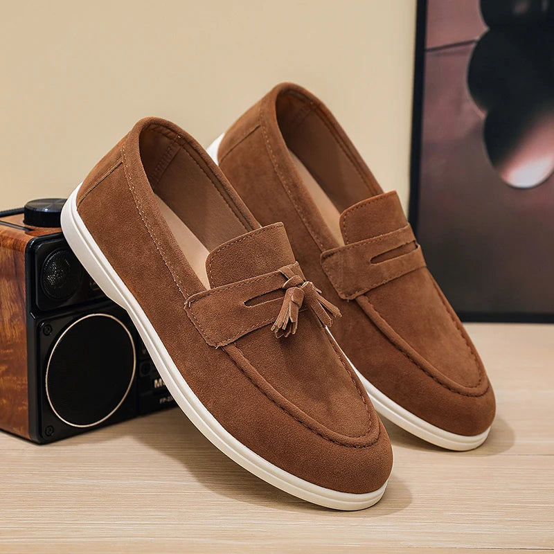 Fashion Men's Casual Shoes British Classic Tassel Loafers Moccasins Lazy Outdoor Flat Shoes‌。