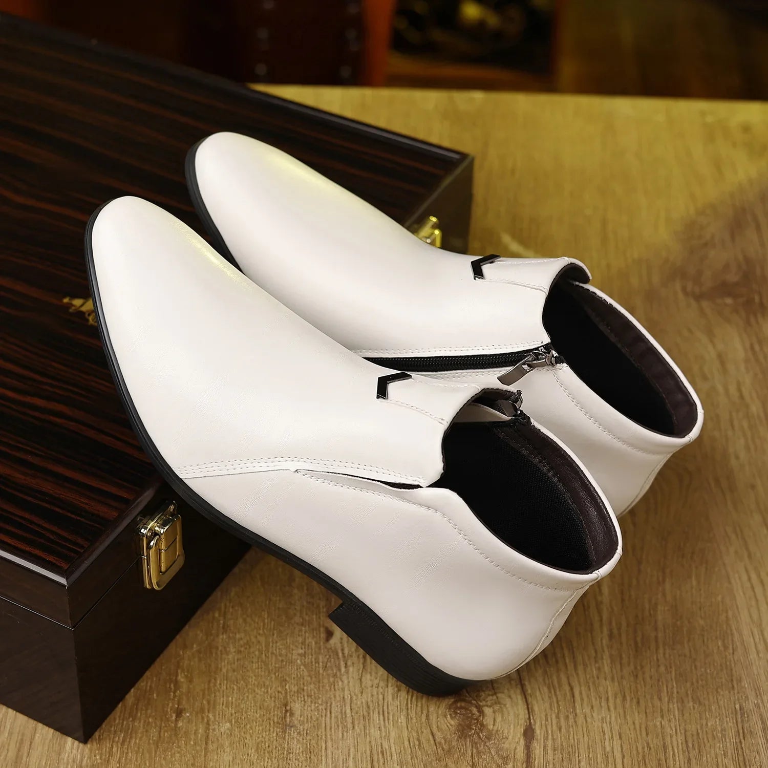 Retro Men Ankle Boots Luxury High-top Men Leather Shoes High Quality Non-Slip Motorcycle Boots Fashion Zipper Men Boots Big Size - Sun Studio