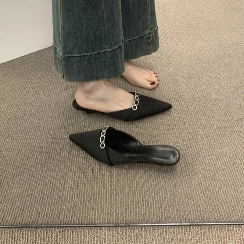 Sandalias De Mujer Verano 2025 Luxury Women's Sandals in Summer Design Pointed Low Heel Sexy Women's  Outdoor Muller Shoes. - Sun Studio