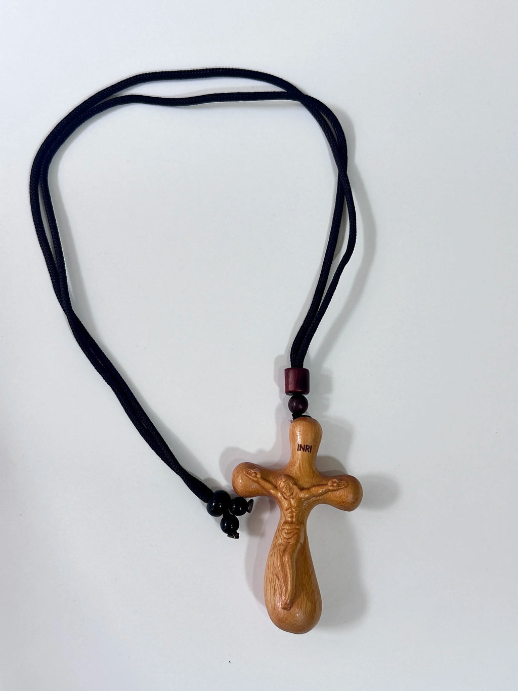 High-End Wooden Car Pendant, Creative Water Drop Shaped Cross Design, Handcrafted Real Wood Ornament for Vehicles & Home Decor - Sun Studio
