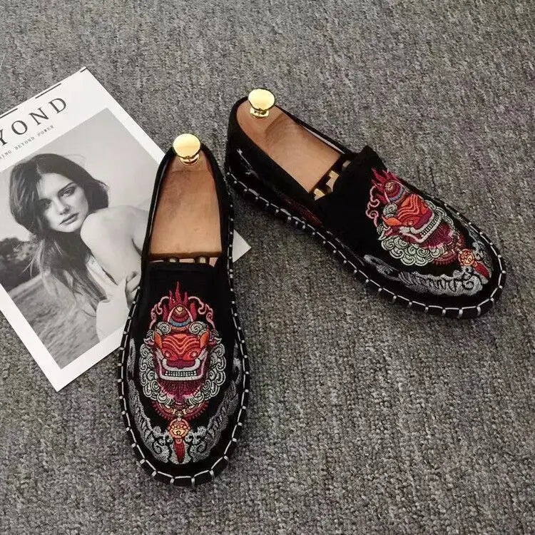Old Beijing Cloth Shoes Embroidery Flower Social Guy Male Moccasin-Gommino Student Casual Shoes Fashion National Chinese Style - Sun Studio