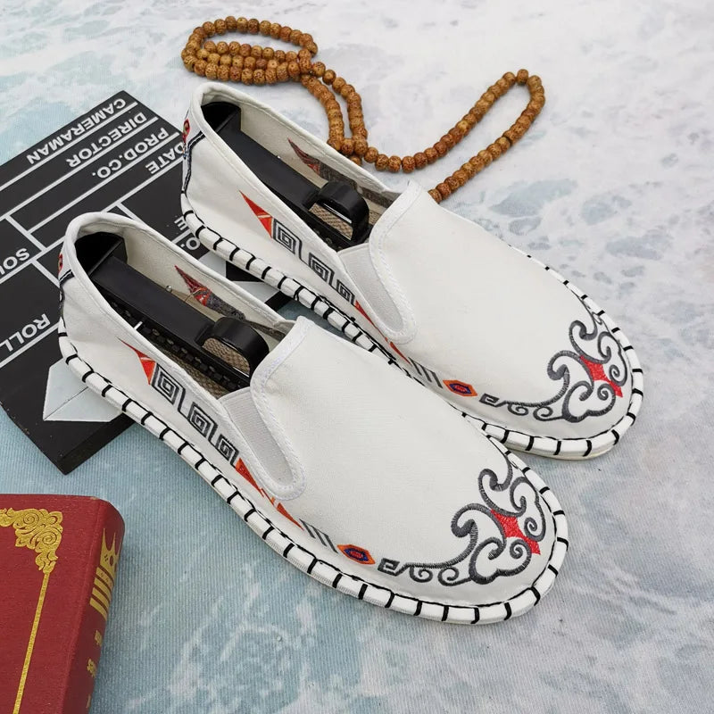 Classic Chinese Embroidered Men's Flats Shoes Slip on Casual Canvas Shoes Black Comfortable Loafers Flats Men mocasines hombre - Sun Studio