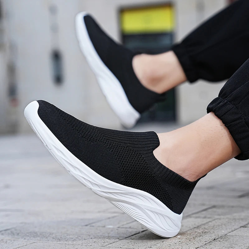 Men Casual Shoes Breathable Sneakers Men Lightweight Walking Running Shoes for Couple Slip on Loafers Zapatillas Hombre Size 48
