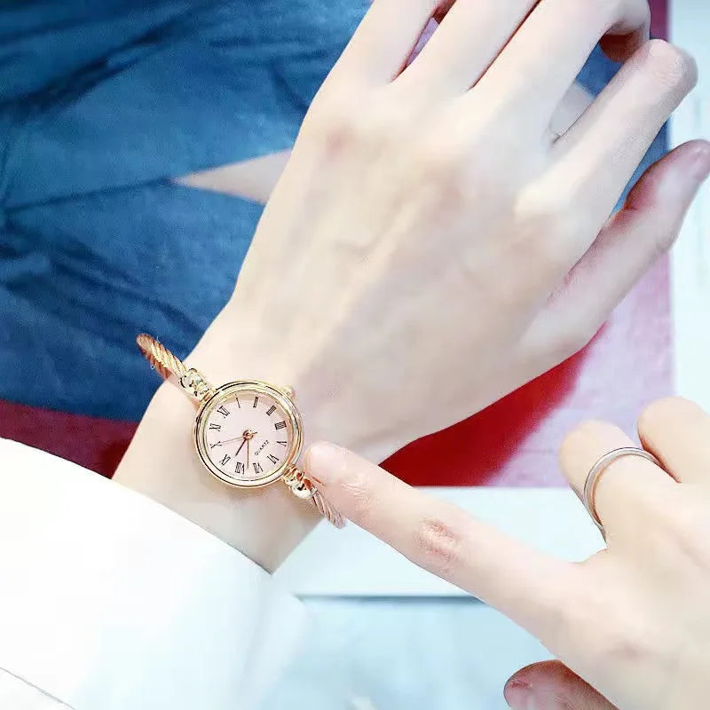 YIKAZE Women Bracelet Watch Retro Gold Bangle Women Watches Stainless Steel Retro Ladies Quartz Wristwatch Clock Dress Watch - Sun Studio