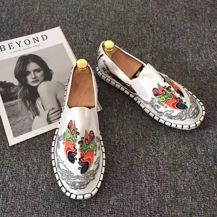 Old Beijing Cloth Shoes Embroidery Flower Social Guy Male Moccasin-Gommino Student Casual Shoes Fashion National Chinese Style - Sun Studio