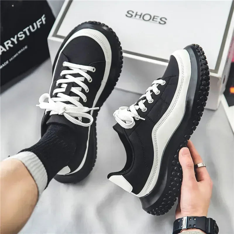 2025 Men Canvas Shoes Casual Shoes Street Fashion Youth Flat Skate Shoes Sneakers Loafers New Summer Breathable Comfortable Wild