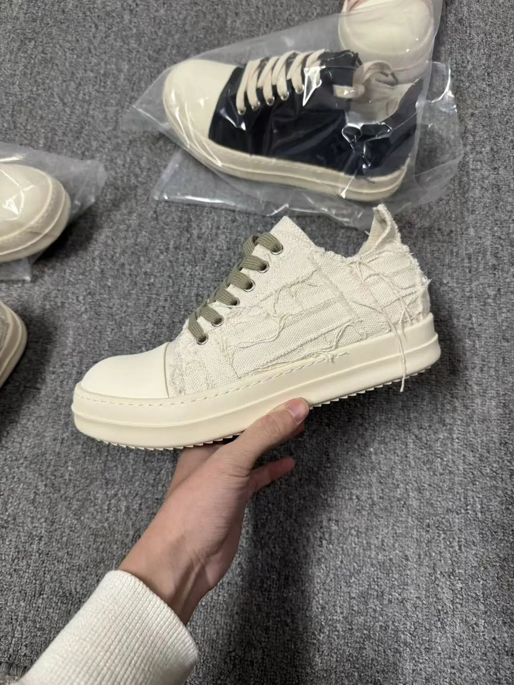 Brand Men Shoes Casual Canvas Distress Flats High to Ankle Boots Women Owens Vintage Original Luxury Designers Sneakers