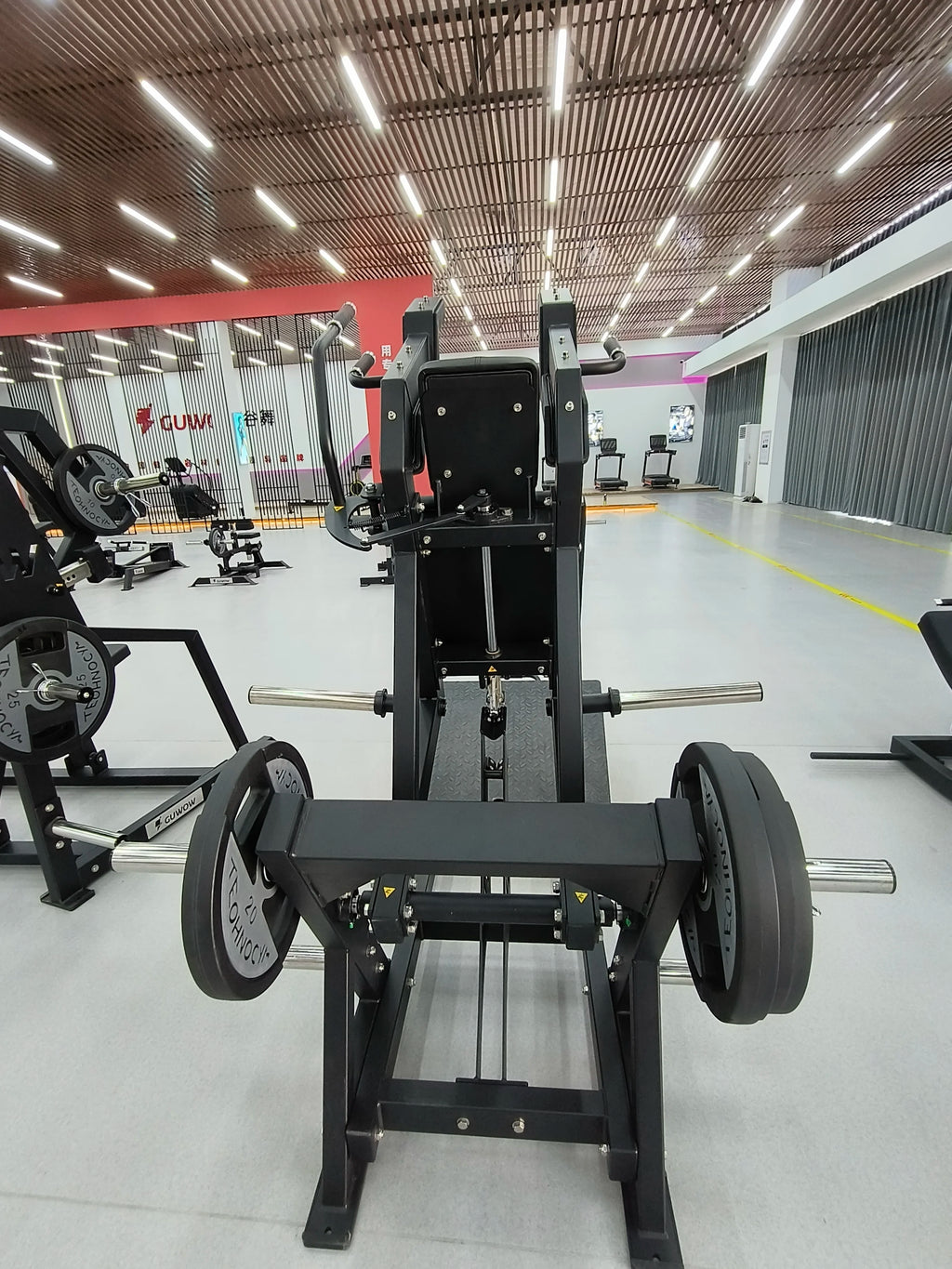 Hacker Squat Multi-Functional Gym Equipment For Strength Training Targets Arms Chest Legs Back Bodybuilding Made Steel Metal - Sun Studio